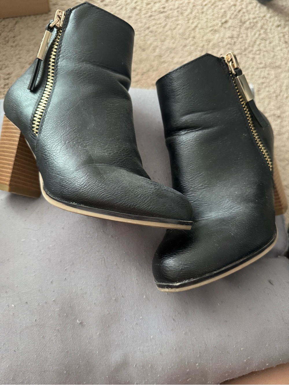 Apt. 9 Black Leather Ankle Booties with Gold Side Zipper